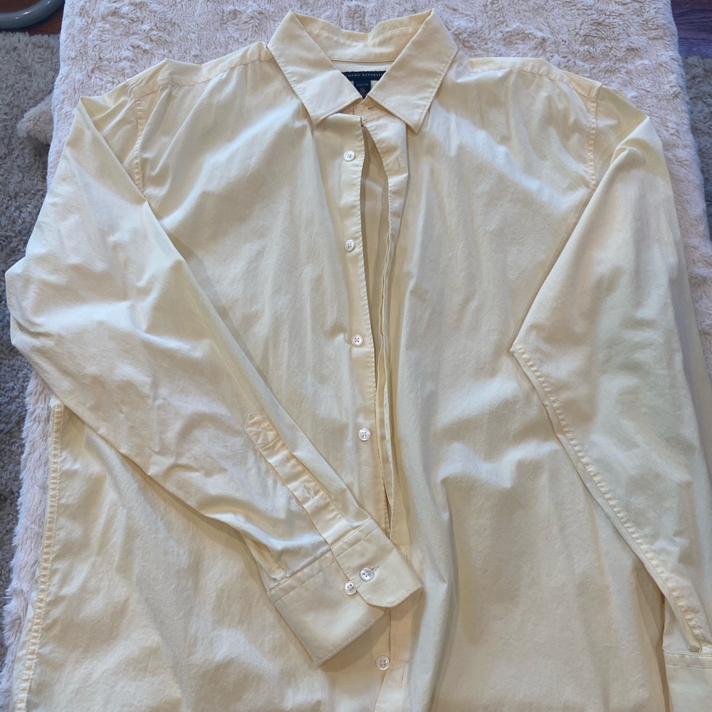 Banana Republic Men’s XL long sleeve shirt